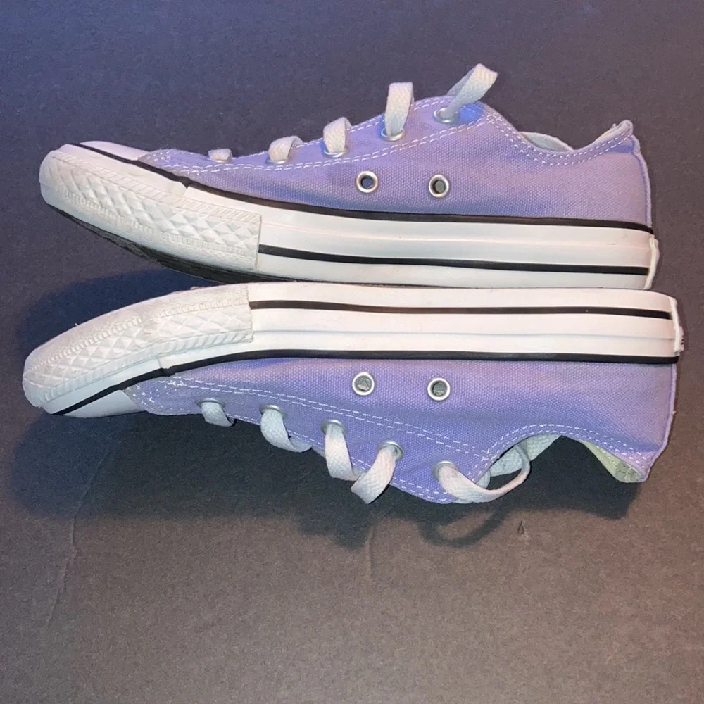 Converse Unisex 70 Ox Lilac Chuck Taylor All Star Low Top Sneakers Youth Size 2 - Picture 9 of 12